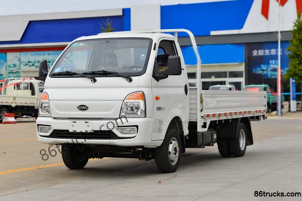 Kama Ruihang X1 2.0L 133ch petrol 4X2(6 roues) 4m single-row flatbed micro truck Extérieur (3) | 86Trucks