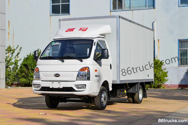 Kama Ruihang X1 1.5L 113hp 4X2(6 wheels) Gasoline 3.48m Single-Row Van Mini Truck (China VI) Exterior (3) | 86Trucks