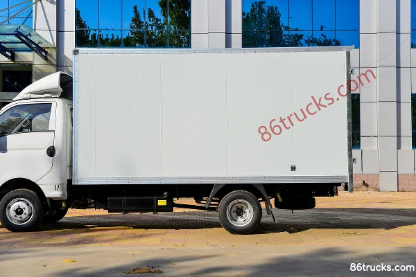 Kama Ruihang X1 1.5L 113hp 4X2(6 wheels) Gasoline 3.48m Single-Row Van Mini Truck (China VI) Body (2) | 86Trucks
