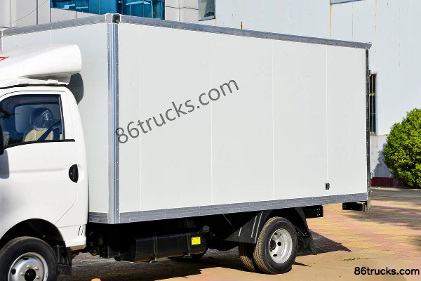 Kama Ruihang X1 1.5L 113hp 4X2(6 wheels) Gasoline 3.48m Single-Row Van Mini Truck (China VI) Body (1) | 86Trucks
