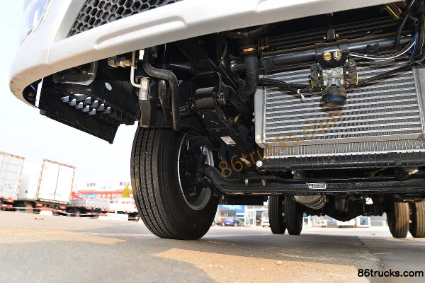 FAW Jiefang Lingtu 160 ch 4X2(6 roues) 4,2 m cabine simple plate-forme, camion léger Châssis (2) | 86Trucks