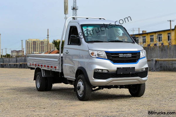 SRM Xinyuan T2SEV 3.1T 3.05m single-row pure electric stake micro truck 46.36kWh 4X2(6 wheels) Exterior