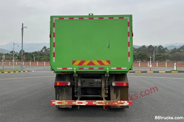 Beijing Trucks Dream Chaser 490 hp 8X4(12 wheels) 5.8m AMT automatic dump truck Exterior (2) | 86Trucks