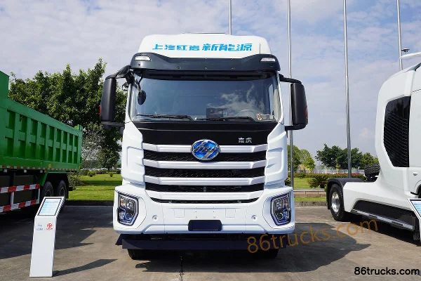 SAIC Hongyan Jiehu H6 Standard Load 6X4(10 wheels) Electric Tractor Truck (High Roof) 430kWh Exterior (2) | 86Trucks