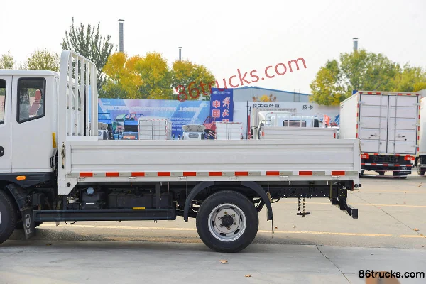 Kama K6 Fulaika 115 ch 4X2(6 roues) 3,37 m camion porteur léger à ridelles cabine décalée Carrosserie (3) | 86Trucks