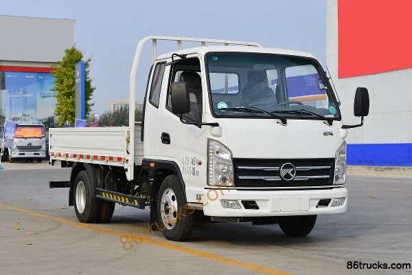 Kama K6 Fulai Card 115hp 4X2(6 wheels) 3.37m Single Row Flatbed Light Truck Exterior
