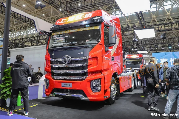 SAIC Hongyan GenlyonH6 version standard 590 ch 6X4(10 roues) tracteur routier LNG automatique Extérieur (3) | 86Trucks