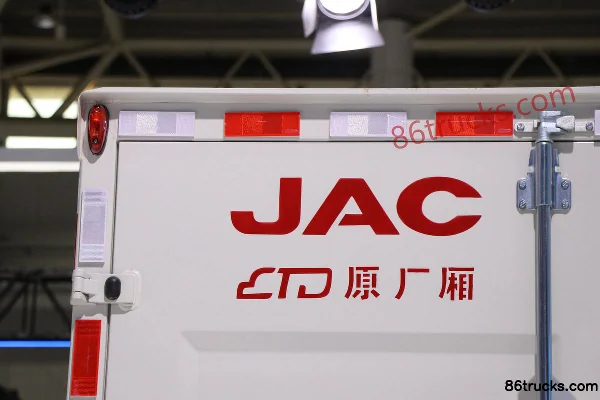 JAC Lingpao ES6 4,5 T 4,15 m cabine simple camion léger fourgon hybride rechargeable 17,28 kWh 4X2(6 roues) Carrosserie (2) | 86Trucks