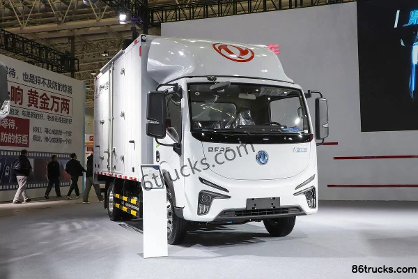 Dongfeng EV360 4.5T 4.2m Single Row Pure Electric Van Light Truck 81.14kWh 4X2(6 wheels) Exterior