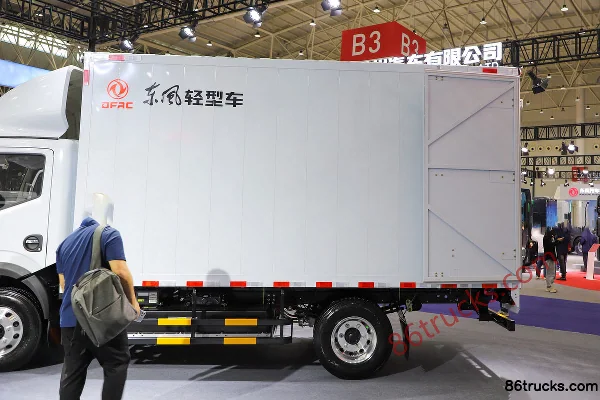 Dongfeng EV360 4,5T 4,2 m cabine simple fourgon léger 100% électrique 81,14 kWh 4X2(6 roues) Carrosserie (2) | 86Trucks