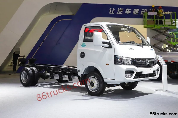Dongfeng EV200 Standard 4.5T 3.965m Single Row Electric Van Light Truck 59.409kWh 4X2(6 wheels) Exterior