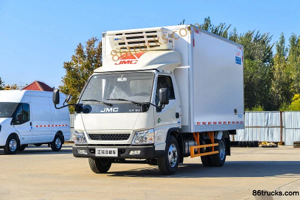 JMC Shunda petit camion 122 ch 4X2(6 roues) camion frigorifique 3,68 m (China VI) Extérieur (3) | 86Trucks