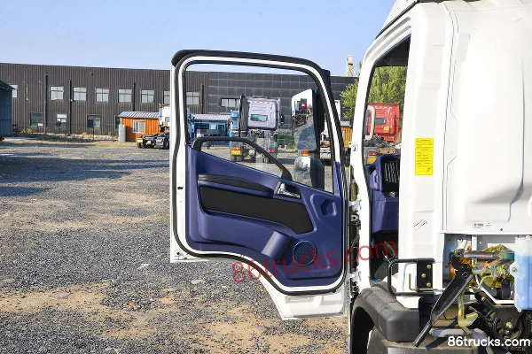FAW Jiefang Hu 6G 4,5 T 4,16 m camion à ridelles hybride rechargeable à cabine simple 13,616 kWh 4X2(6 roues) Intérieur (1) | 86Trucks