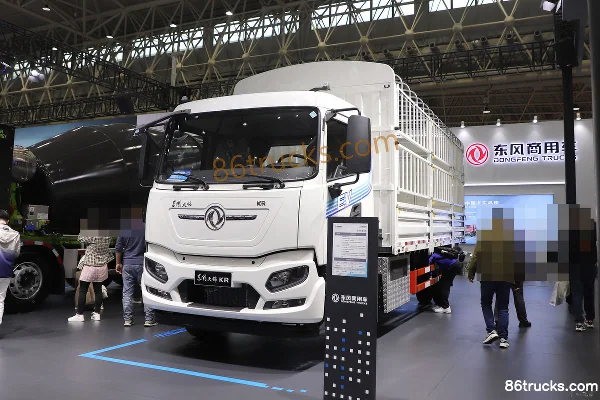 Dongfeng Commercial Vehicle Tianjin KR 18T 4X2(6 wheels) 6.8m half-row pure electric cargo truck 332kWh Exterior (3) | 86Trucks