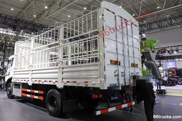 Dongfeng Commercial Vehicle Tianjin KR 18T 4X2(6 wheels) 6.8m half-row pure electric cargo truck 332kWh Body (3) | 86Trucks