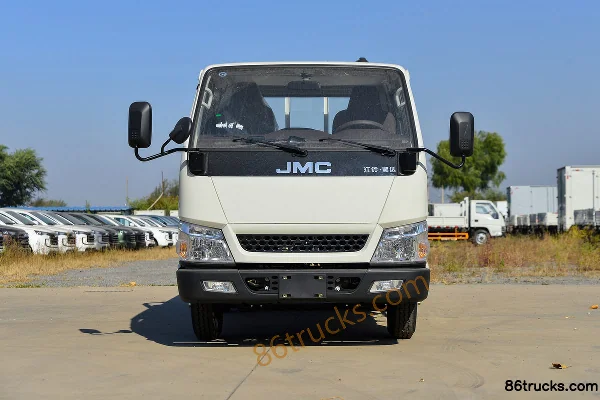 JMC Shunda petit camion 129 ch 4X2(6 roues) 2,69 m camion léger à plateau double cabine Extérieur (2) | 86Trucks