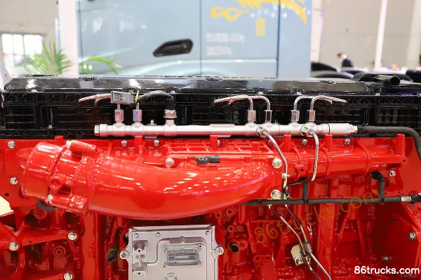 Xi'an Cummins M13NS6B600 600 hp 12.5L China VI Diesel Engine Exterior (3) | 86Trucks