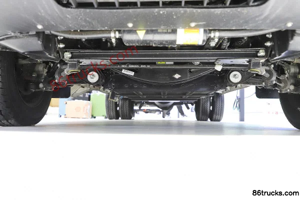 NAVECO Ousheng 5 T 5,995 m fourgon 88,1 kWh Châssis (1) | 86Trucks