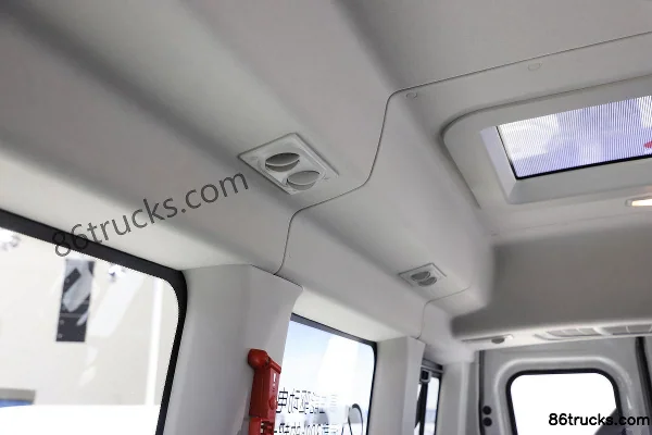 NAVECO Ousheng 5 T 5,995 m fourgon 88,1 kWh Carrosserie (1) | 86Trucks