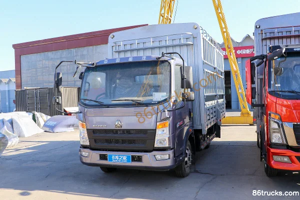 Sinotruk HOWO Zhuimeng 160 hp 4X2(6 wheels) 4.15m single-row stake truck (China VI) Exterior (2) | 86Trucks