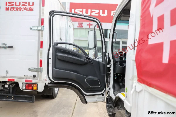 Qingling Isuzu KV100 115 hp 4X2(6 wheels) 3.83m Half-row Cage Light Truck Cab (1) | 86Trucks