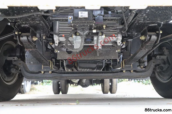 Qingling Isuzu KV100 115 hp 4X2(6 wheels) 3.83m Half-row Cage Light Truck Chassis (1) | 86Trucks