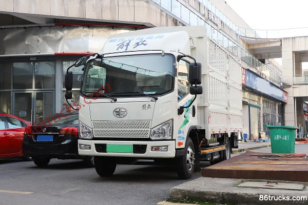 FAW Jiefang J6F 4.5T 4.16m Single Row Electric Stake Light Truck 81.1kWh 4X2(6 wheels) Exterior (3) | 86Trucks