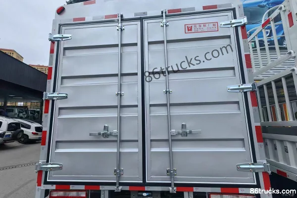 Qianchen Auto iC1 4,5T 4,18 m camion léger à grille cabine simple électrique pur à échange de batterie 4X2(6 roues) Carrosserie (2) | 86Truc