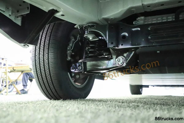 Geely Horizon Chuangye 2WD Double-row electric pickup 63kWh Chassis (3) | 86Trucks