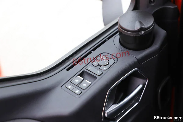 Sitrak SITRAK G7S 14.6L LNG 630hp 6X4(10 wheels) ZF 12-Speed AMT Automatic Tractor Truck Cab (3) | 86Trucks