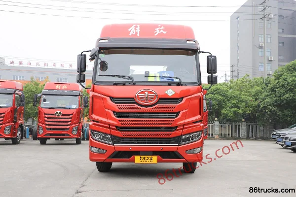 FAW Jiefang Qingdao JH5 Heavy Truck 480 ch 6X4(10 roues) tracteur routier LNG (pont arrière 435) Extérieur (2) | 86Trucks
