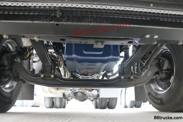 SHACMAN Delong X3000 Classic Edition 480 hp 6X4(10 wheels) LNG Tractor Truck Chassis (1) | 86Trucks