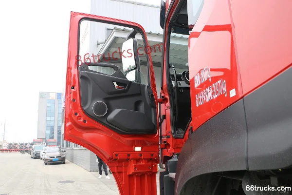 Dongfeng Tianlong KL Gas 500 hp 4X2(6 wheels) CNG Tractor Truck (Fast Gear 12-speed) Cab (1) | 86Trucks