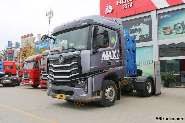 Sinotruk HOWO Max heavy truck light luxury version 460 hp 6X4(10 roues) CNG tractor unit Extérieur (3) | 86Trucks