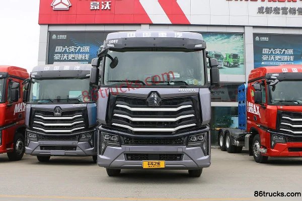 Sinotruk HOWO Max heavy truck light luxury version 460 hp 6X4(10 roues) CNG tractor unit Extérieur (2) | 86Trucks