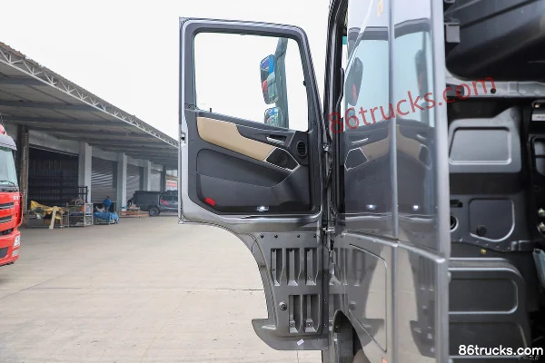 Foton Auman EST 530 hp 6X4(10 wheels) LNG Automatic Tractor Truck Cab (1) | 86Trucks