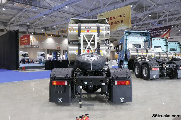 SHACMAN Delong X5000 Value Edition 430hp 4X2(6 wheels) LNG Tractor Truck (China VI) Exterior (3) | 86Trucks