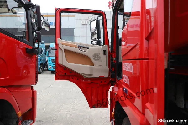 SHACMAN Delong X5000 Classic Edition 480 hp 6X4(10 wheels) CNG automatic tractor truck (China VI) Cab (1) | 86Trucks
