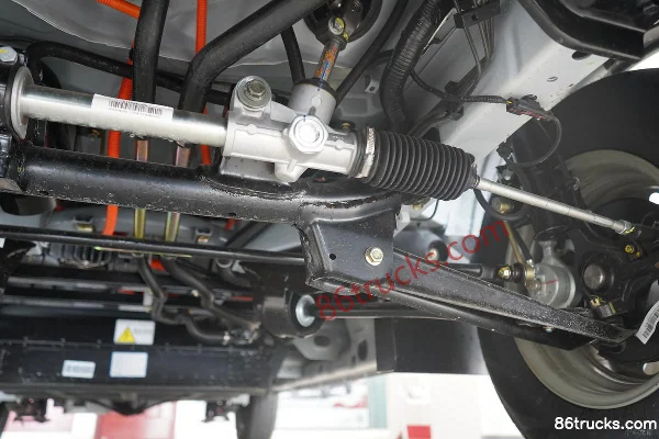 Changan Ruixing EM60 II 2.6T 2 places 4,525 m fourgon électrique à portes battantes 41,86 kWh Châssis (3) | 86Trucks