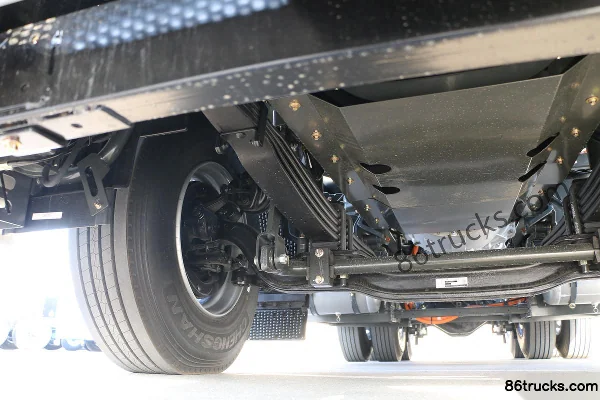 XCMG Truck Hanfeng E7 6X4(10 wheels) Electric Tractor Truck 422.87kWh Chassis (2) | 86Trucks