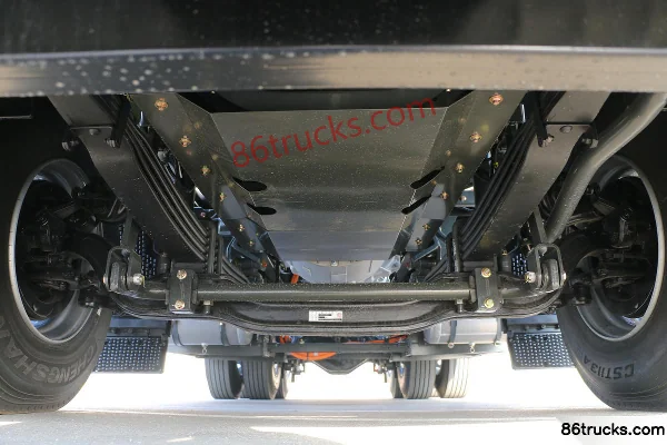 XCMG Truck Hanfeng E7 6X4(10 wheels) Electric Tractor Truck 422.87kWh Chassis (1) | 86Trucks
