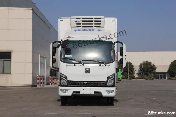 XCMG Hanchi Beijixing 160hp 4X2(6 wheels) 4.02m refrigerated truck Exterior (2) | 86Trucks
