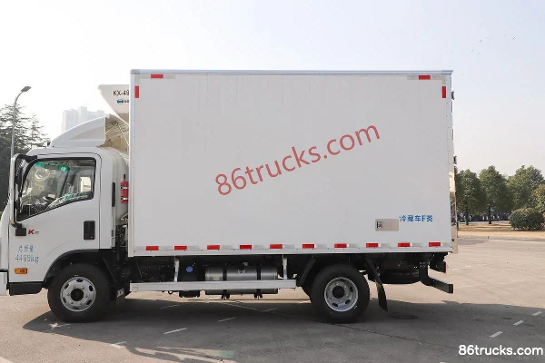 XCMG Hanchi Beijixing 160hp 4X2(6 wheels) 4.02m refrigerated truck Body (1) | 86Trucks