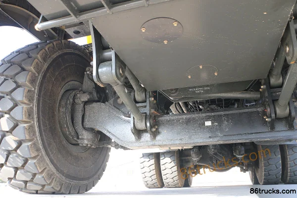 XCMG Hanwo XG 775 hp 6X4(10 wheels) Off-highway Wide Body Dump Truck Chassis (2) | 86Trucks