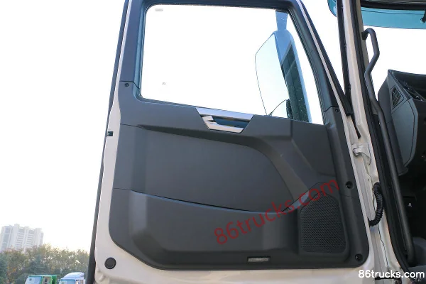 XCMG Truck Hanfeng E7 6X4(10 roues) tracteur routier 100% électrique à batterie interchangeable 281,91 kWh Cabine (1) | 86Trucks
