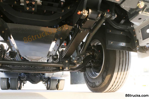 XCMG Truck Hanfeng E7 6X4(10 roues) tracteur routier 100% électrique à batterie interchangeable 281,91 kWh Châssis (3) | 86Trucks