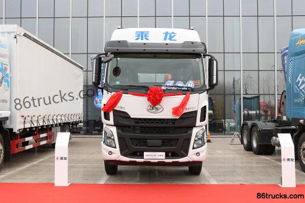 Dongfeng Liuqi Chenglong H5 Chuangfu Edition 6.9L LNG 280 hp 4X2(6 wheels) Fast Gear 8-speed 9.7m Van Cargo Truck Exterior (2) | 86Trucks