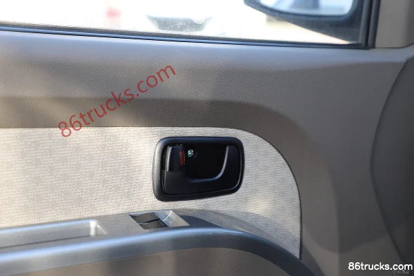 Wuling Automobile EV50 2,5T 2 places 4,49 m Camion fourgon électrique 41,16 kWh Cabine (3) | 86Trucks