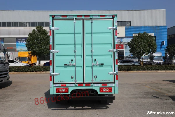 Foton Aoling M Card 1.5L 136 hp 4X2(6 wheels) gasoline 2.7m double-row box van light truck Body (3) | 86Trucks