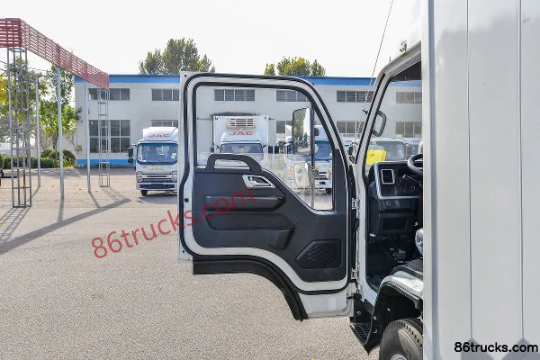 JAC Kangling H5 120hp 4X2(6 wheels) 4.15m single-row van light truck (China VI) Cab (1) | 86Trucks